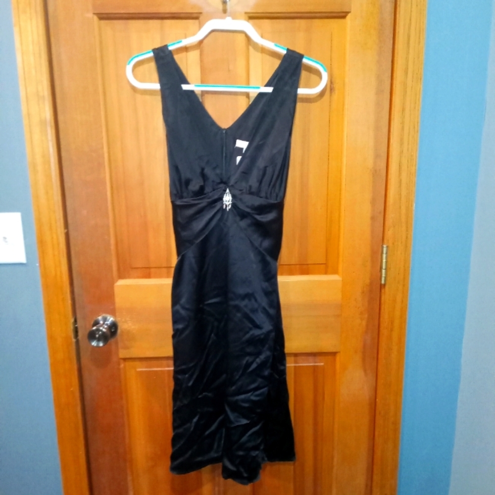 NWT Rose & Lula 100% silk black dress size 8